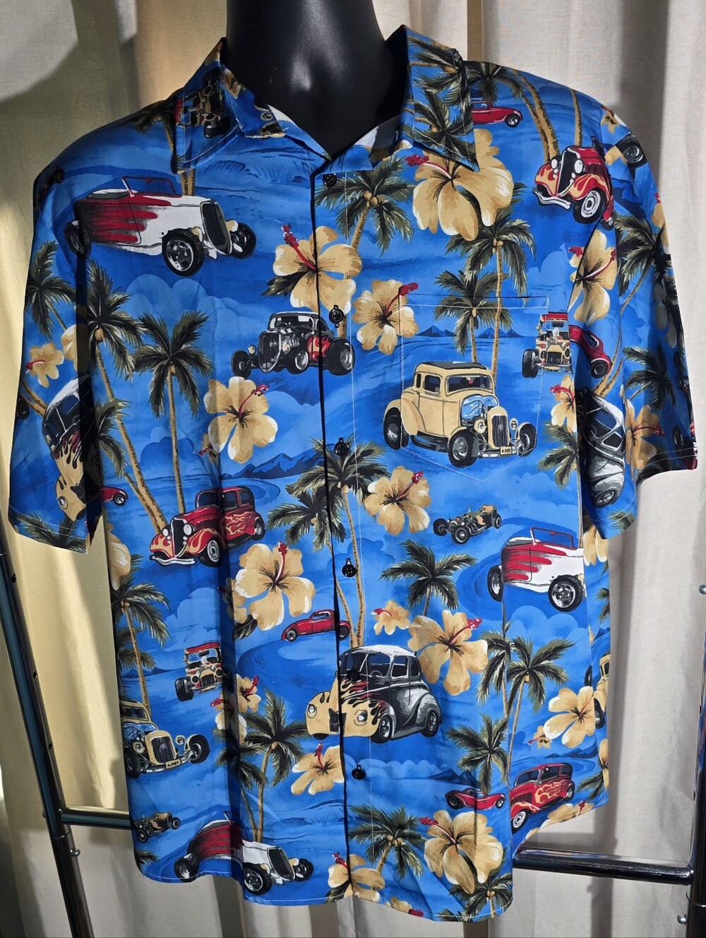 DOOPCCOR Men’s Hawaiian Hot Rod Car Shirt Blue Size Large NWT